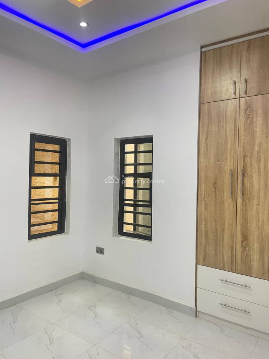 Brand New 2bedroom Flat, Magodo Phase, Gra Phase 2, Magodo, Lagos, Flat / Apartment for Rent