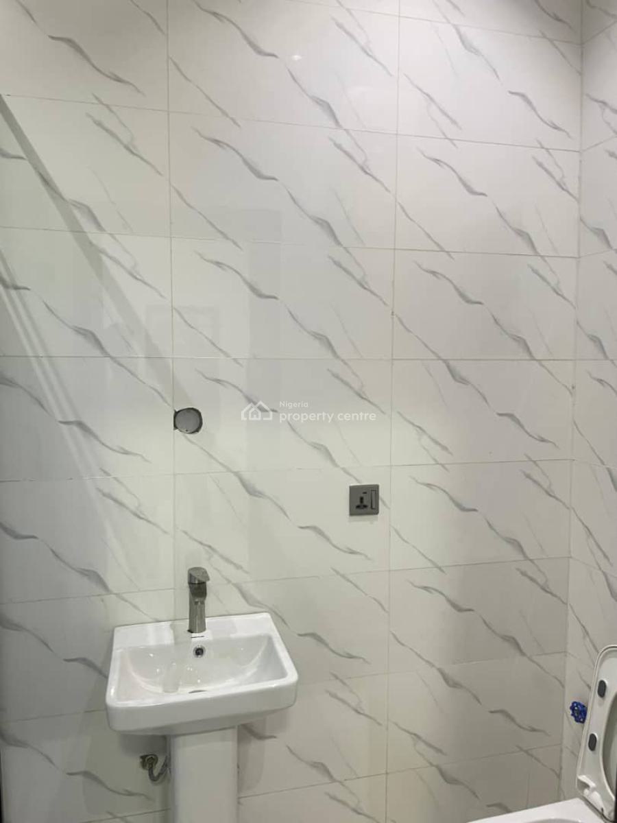 Brand New 2bedroom Flat, Magodo Phase, Gra Phase 2, Magodo, Lagos, Flat / Apartment for Rent