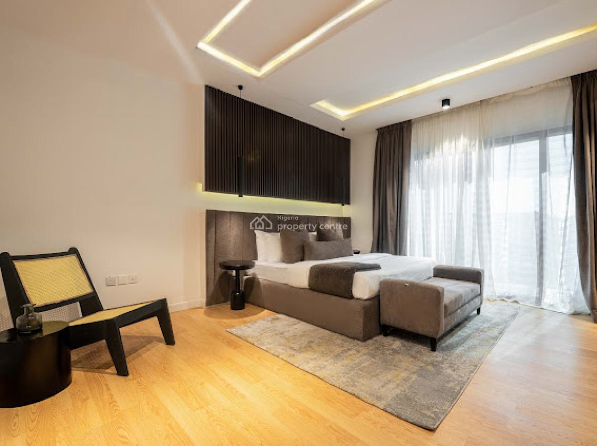 Beautiful 2 Bedroom Apartment with Swimming Pool and Gym, Chief Collins Street, Lekki Phase 1, Lekki, Lagos, Flat / Apartment Short Let