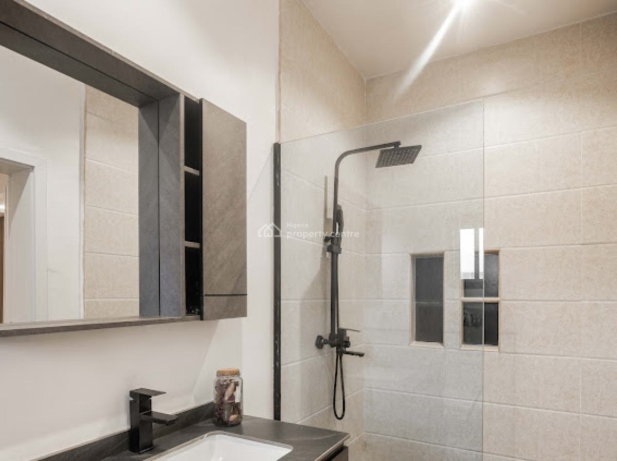 Beautiful 2 Bedroom Apartment with Swimming Pool and Gym, Chief Collins Street, Lekki Phase 1, Lekki, Lagos, Flat / Apartment Short Let