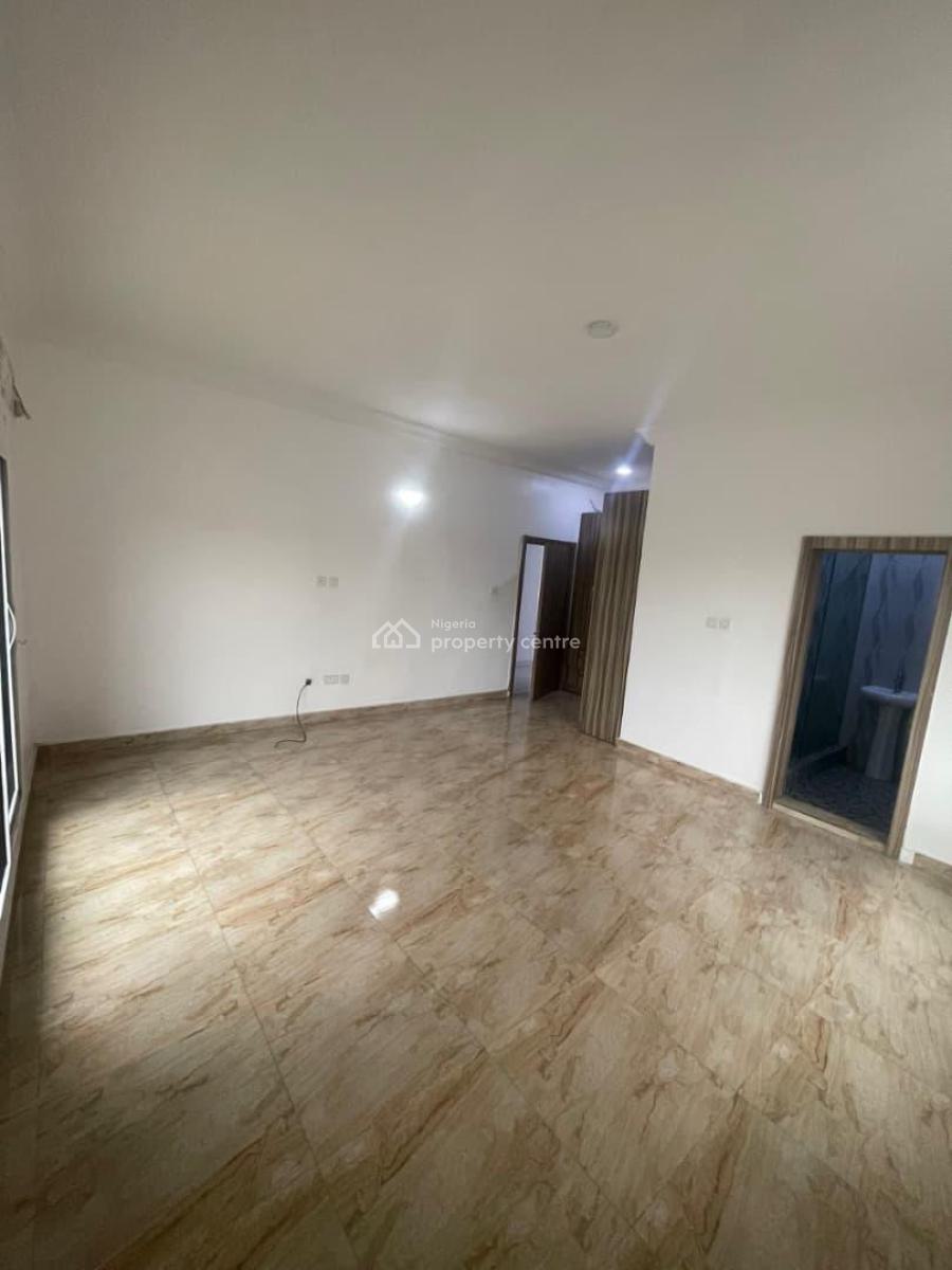 3 Bedrooms Bloomed of Flat, Chevron Drive, Lekki Expressway, Lekki, Lagos, Block of Flats for Sale