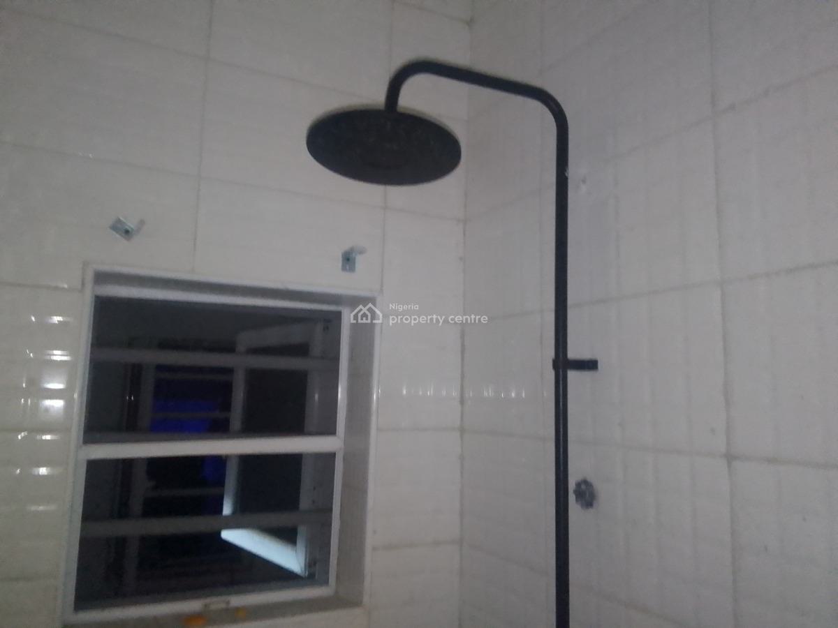 Spacious Luxury 1 Bedroom Flat with Excellent Features, Newtown Estate, Ogombo, Ajah, Lagos, Mini Flat (room and Parlour) for Rent