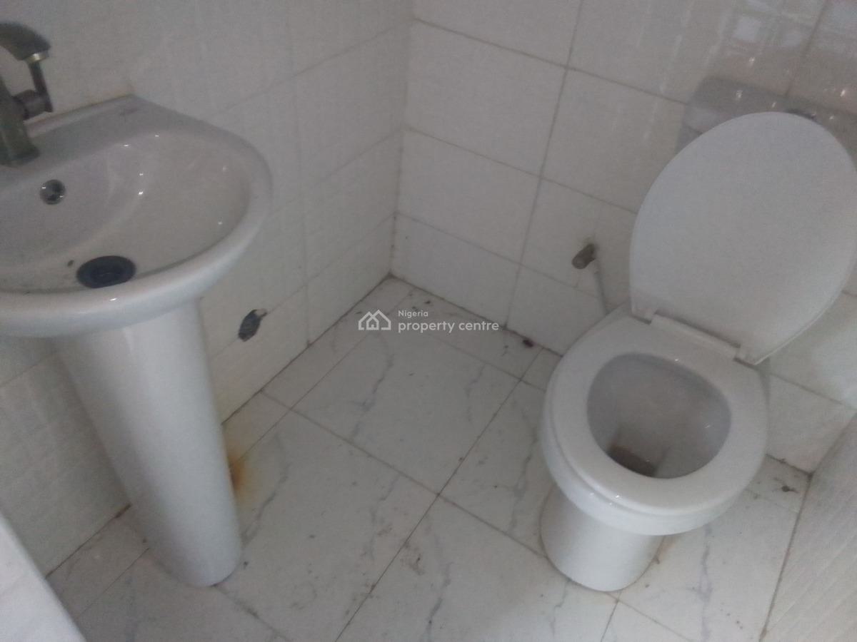 Spacious Luxury 1 Bedroom Flat with Excellent Features, Newtown Estate, Ogombo, Ajah, Lagos, Mini Flat (room and Parlour) for Rent