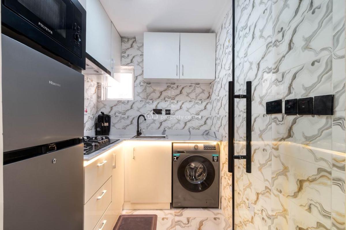 Brand New One Bedroom Bathroom with Ps5, Ayinde Akinmade Street, Off Admiralty, Lekki Phase 1, Lekki, Lagos, Flat / Apartment Short Let