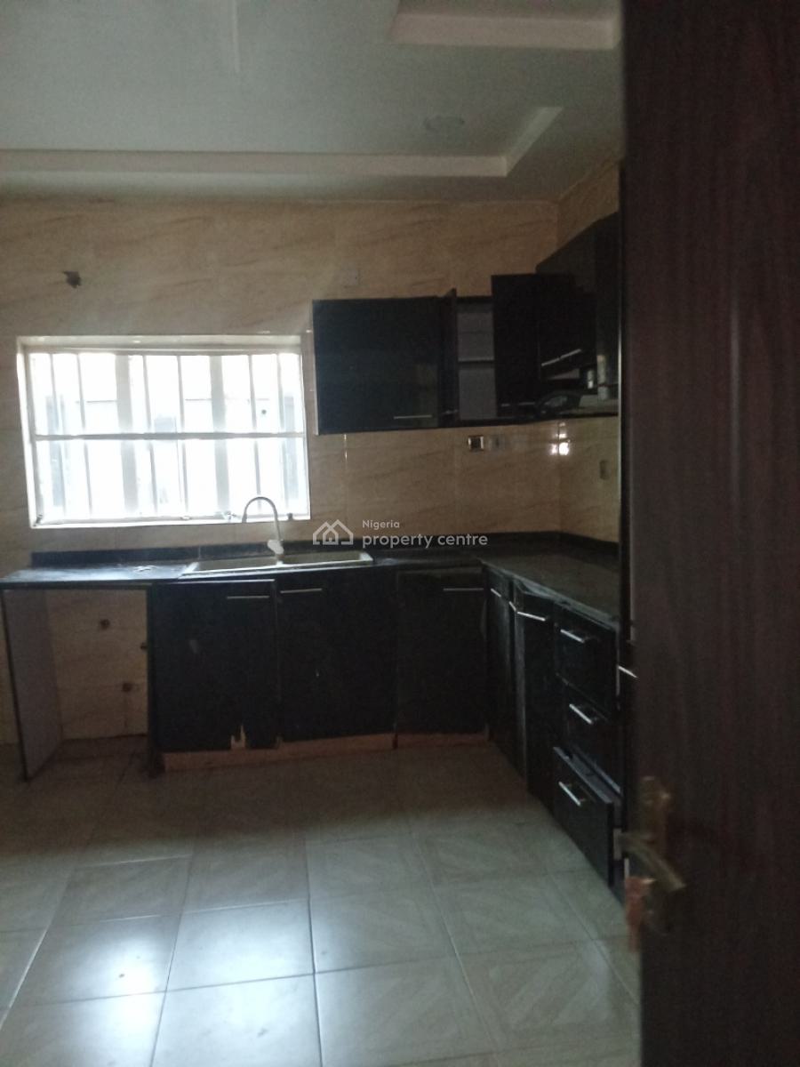 Sharp 3bedrooms Flat, Peninsula Garden Estate, Sangotedo, Ajah, Lagos, House for Rent