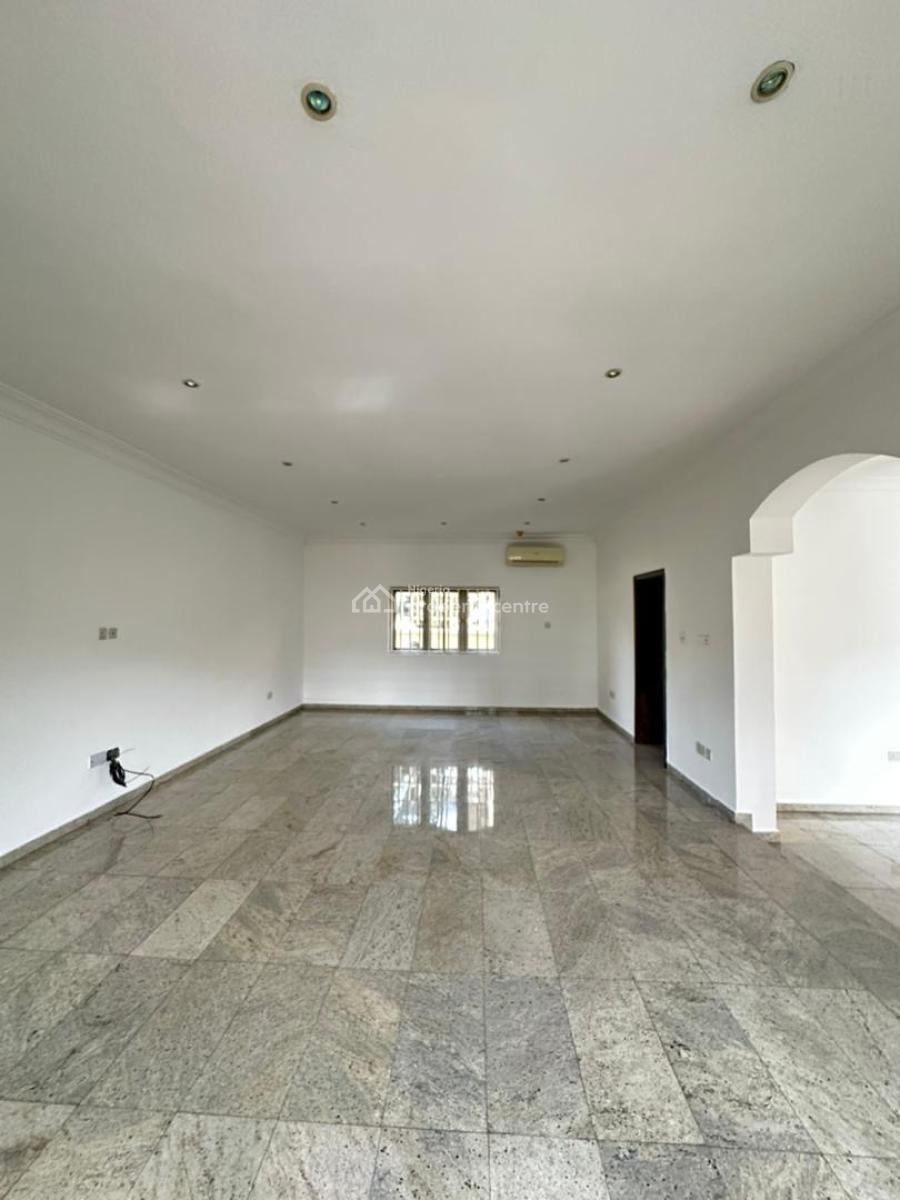 3 Bedroom Apartment with Bq, Lekki Phase 1, Lekki Phase 1, Lekki, Lagos, Flat / Apartment for Rent