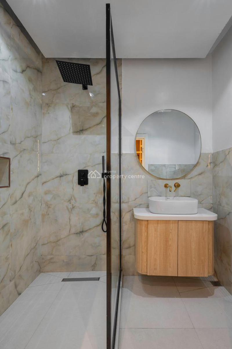 Tastefully Furnished 2 Bed + Ps5, Lekki Right, Lekki, Lagos, Flat / Apartment Short Let