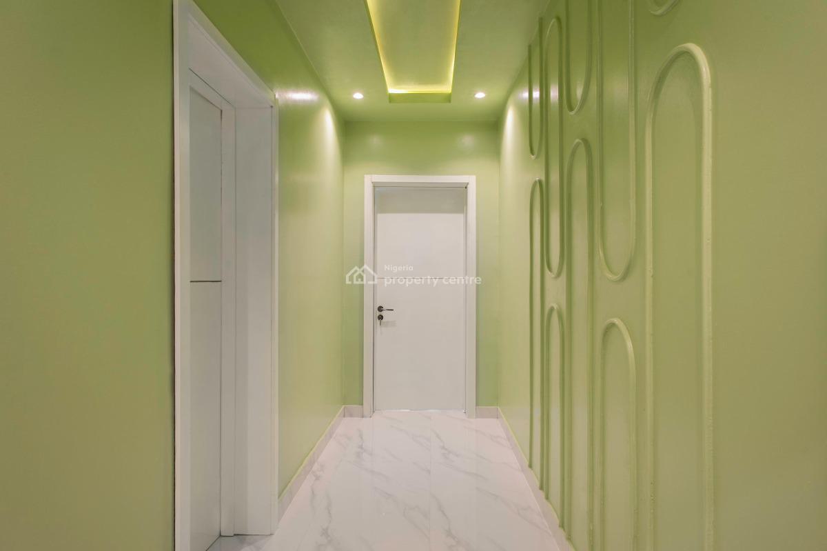 Tastefully Furnished 2 Bed + Ps5, Lekki Right, Lekki, Lagos, Flat / Apartment Short Let