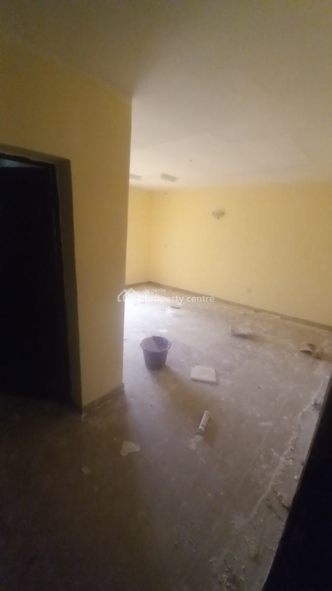 Well Renovated 2 Bedrooms Flat, News Engineering, Dawaki, Gwarinpa, Abuja, Flat / Apartment for Rent