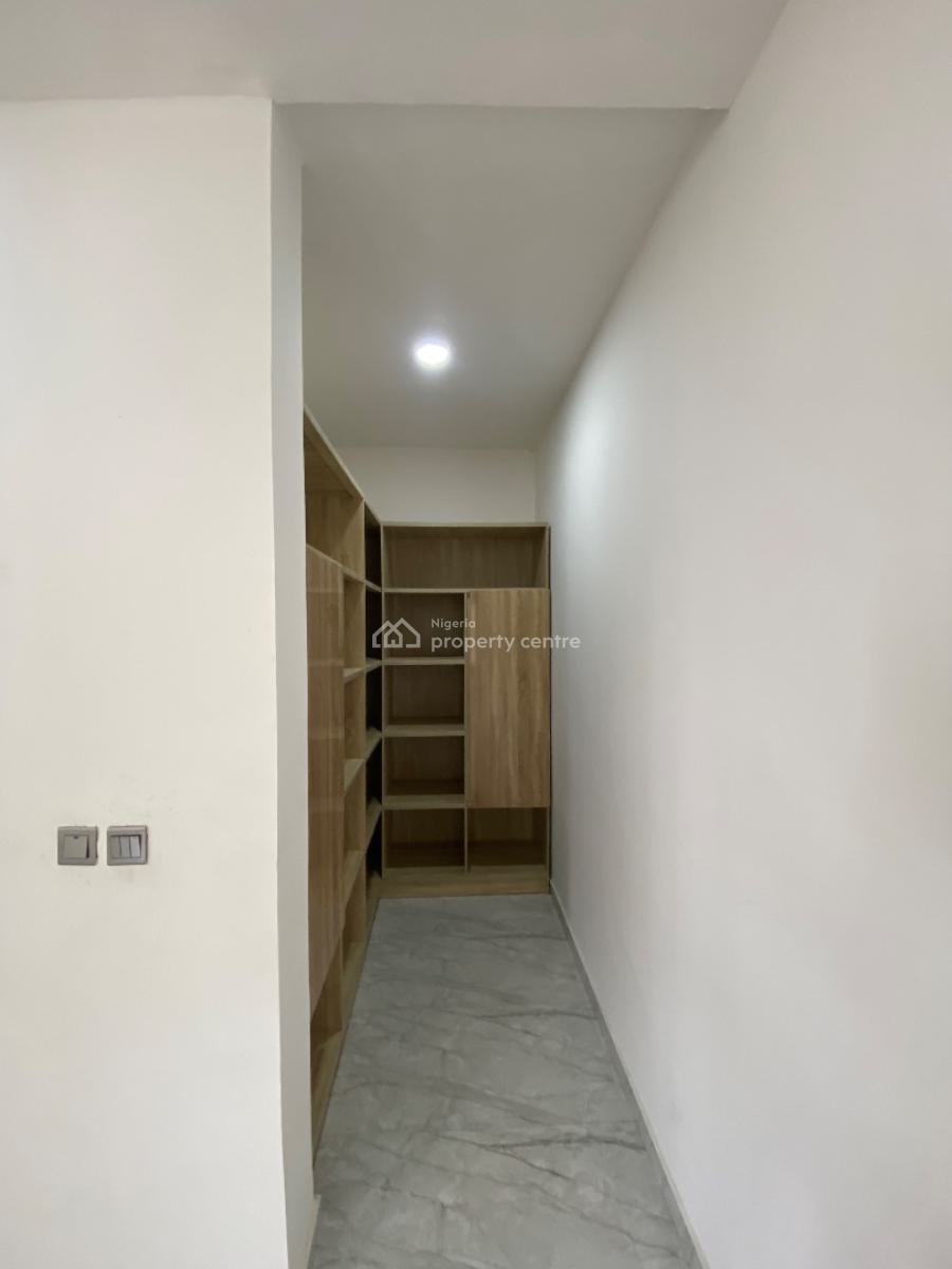 Serviced 4 Bed Terrace Duplex with 1bq, Osapa London, Osapa, Lekki, Lagos, Terraced Duplex for Sale