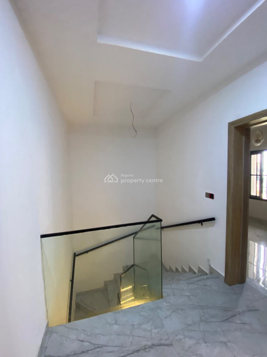Serviced 4 Bed Terrace Duplex with 1bq, Osapa London, Osapa, Lekki, Lagos, Terraced Duplex for Sale