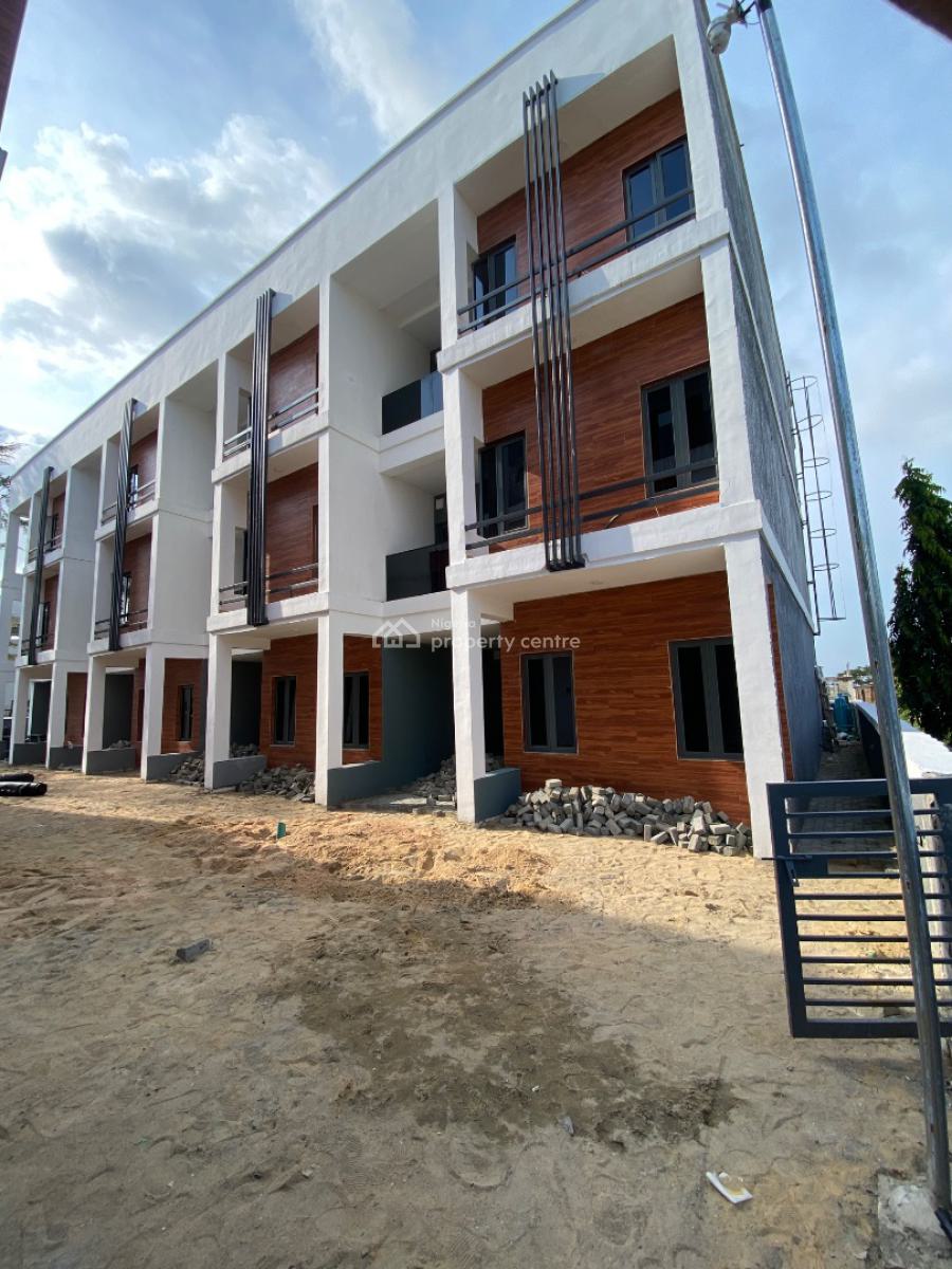 Serviced 4 Bed Terrace Duplex with 1bq, Osapa London, Osapa, Lekki, Lagos, Terraced Duplex for Sale