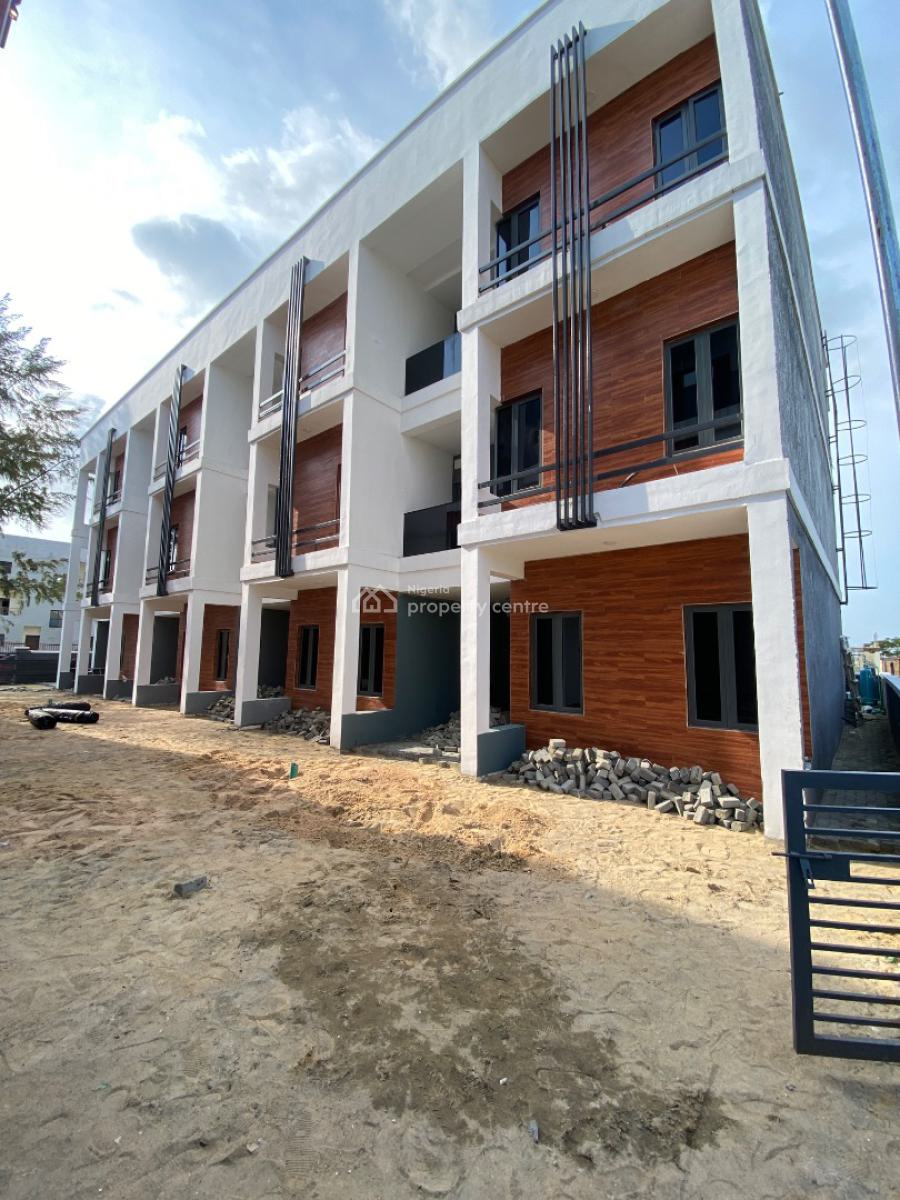 Serviced 4 Bed Terrace Duplex with 1bq, Osapa London, Osapa, Lekki, Lagos, Terraced Duplex for Sale