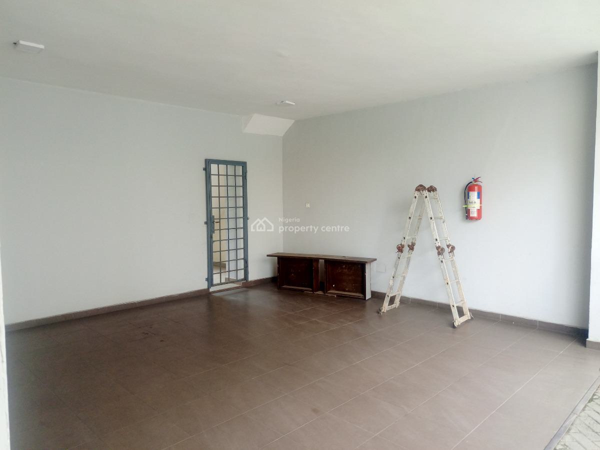 5 Bedroom Terrace with Penthouse Shonibare Estate, Maryland, Shonibare Estate, Ikeja, Lagos, Terraced Duplex for Rent