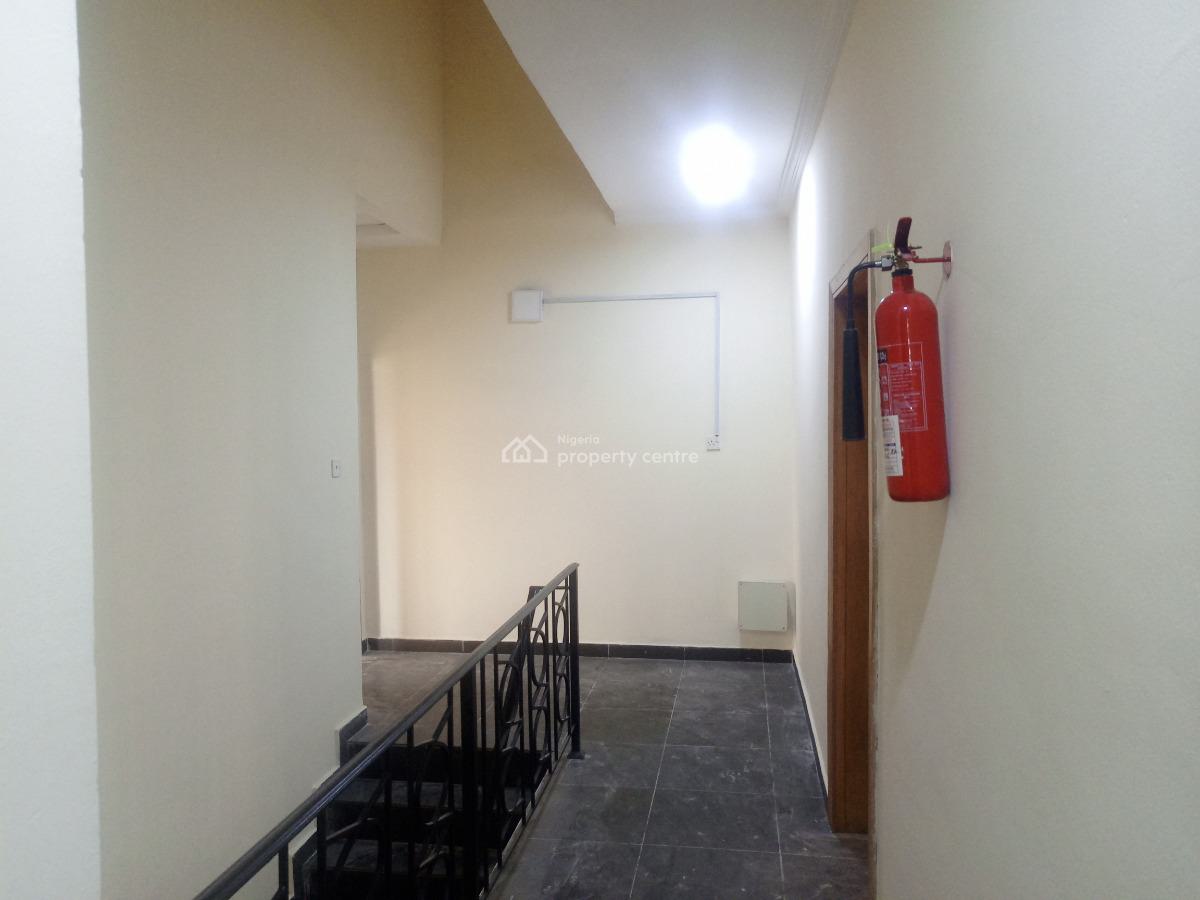 5 Bedroom Terrace with Penthouse Shonibare Estate, Maryland, Shonibare Estate, Ikeja, Lagos, Terraced Duplex for Rent