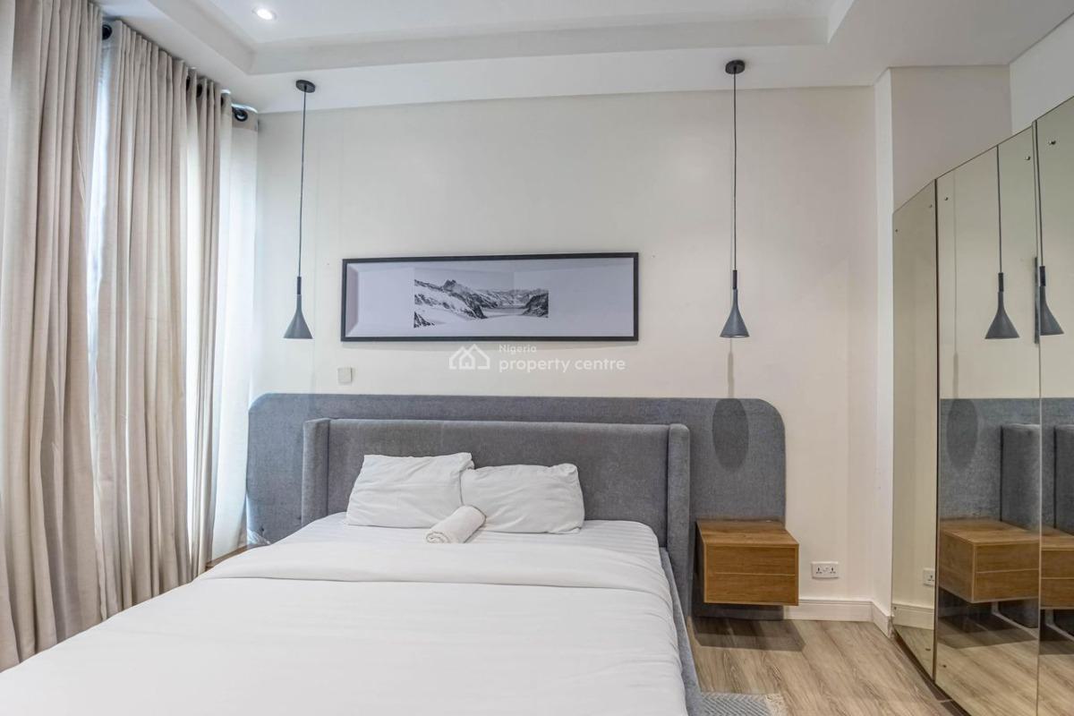 Luxurious 3 Bed Penthouse + Pool + Gym + Jacuzzi, Victoria Island (vi), Lagos, Flat / Apartment Short Let