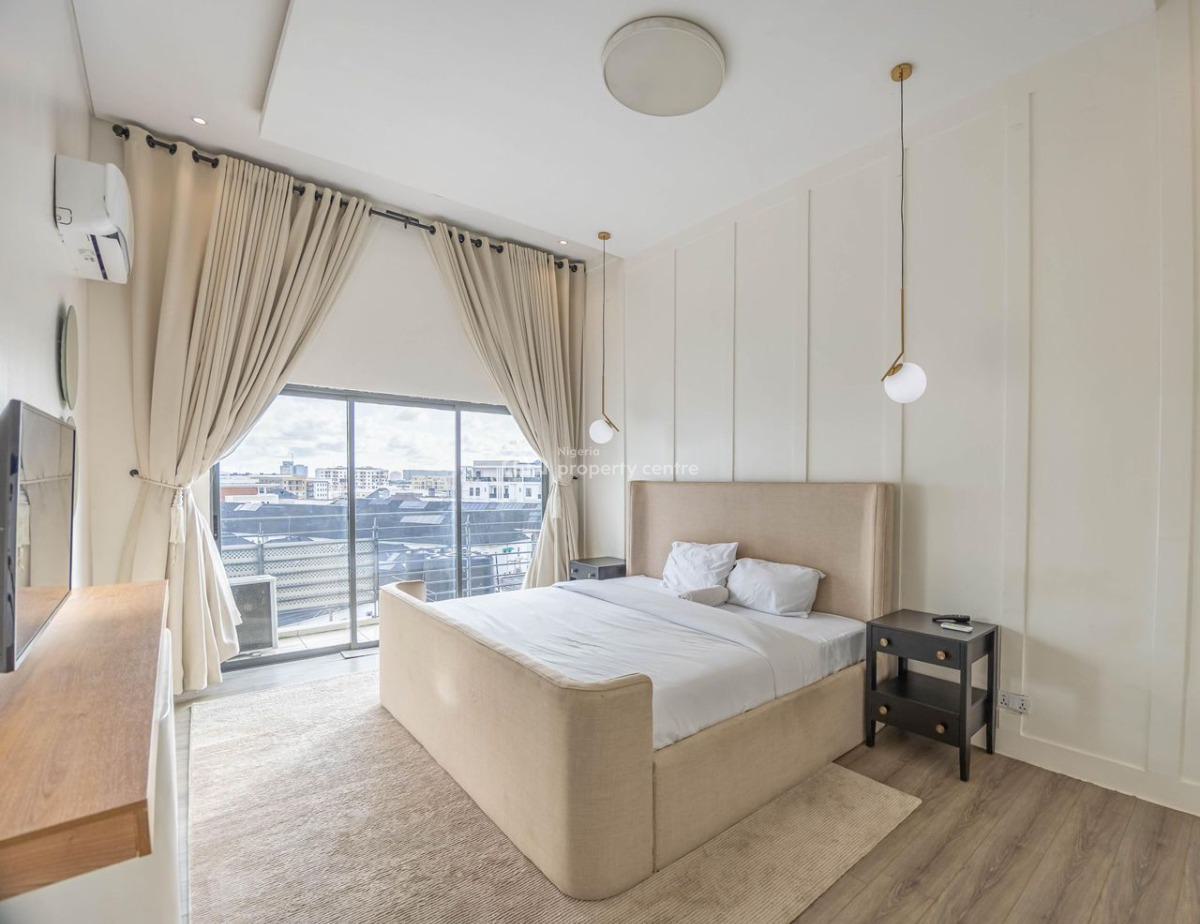 Luxurious 3 Bed Penthouse + Pool + Gym + Jacuzzi, Victoria Island (vi), Lagos, Flat / Apartment Short Let