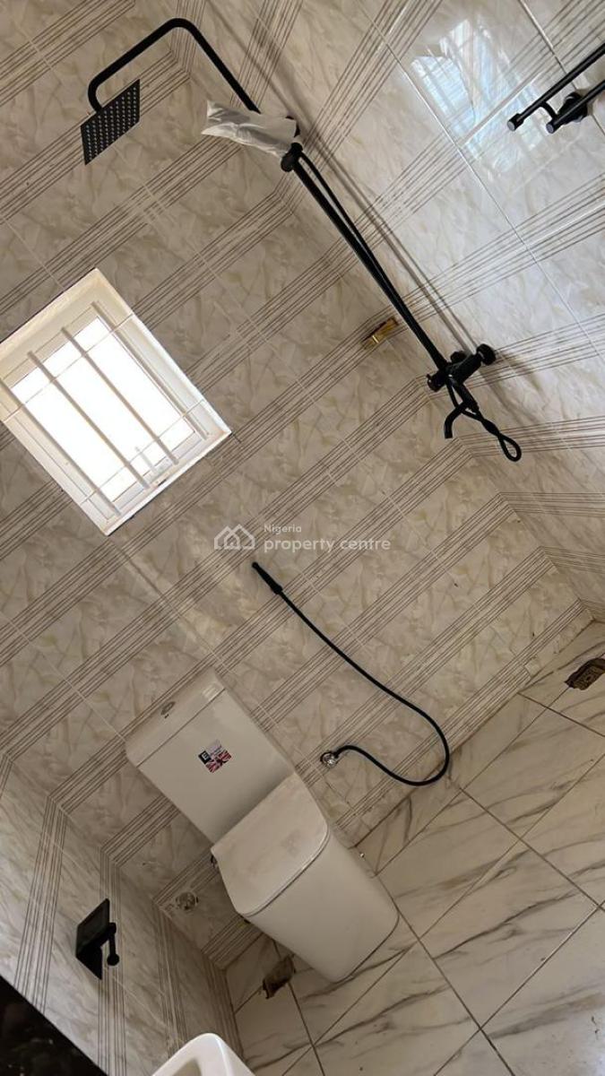 Luxury 3 Bedroom Flat, Dawaki, Gwarinpa, Abuja, Block of Flats for Sale