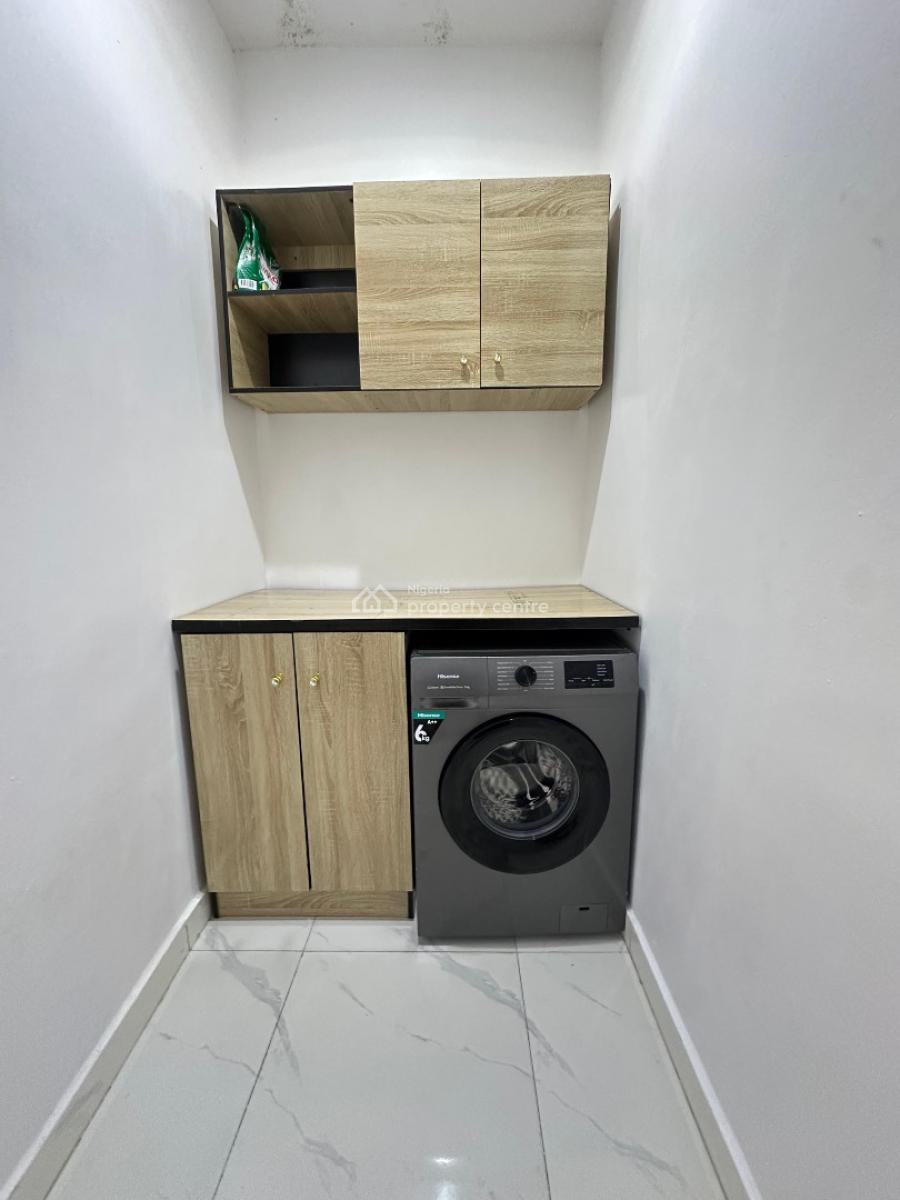 Well Furnished 2 Bedroom Apartment, Ikate, Lekki, Lagos, Flat / Apartment Short Let