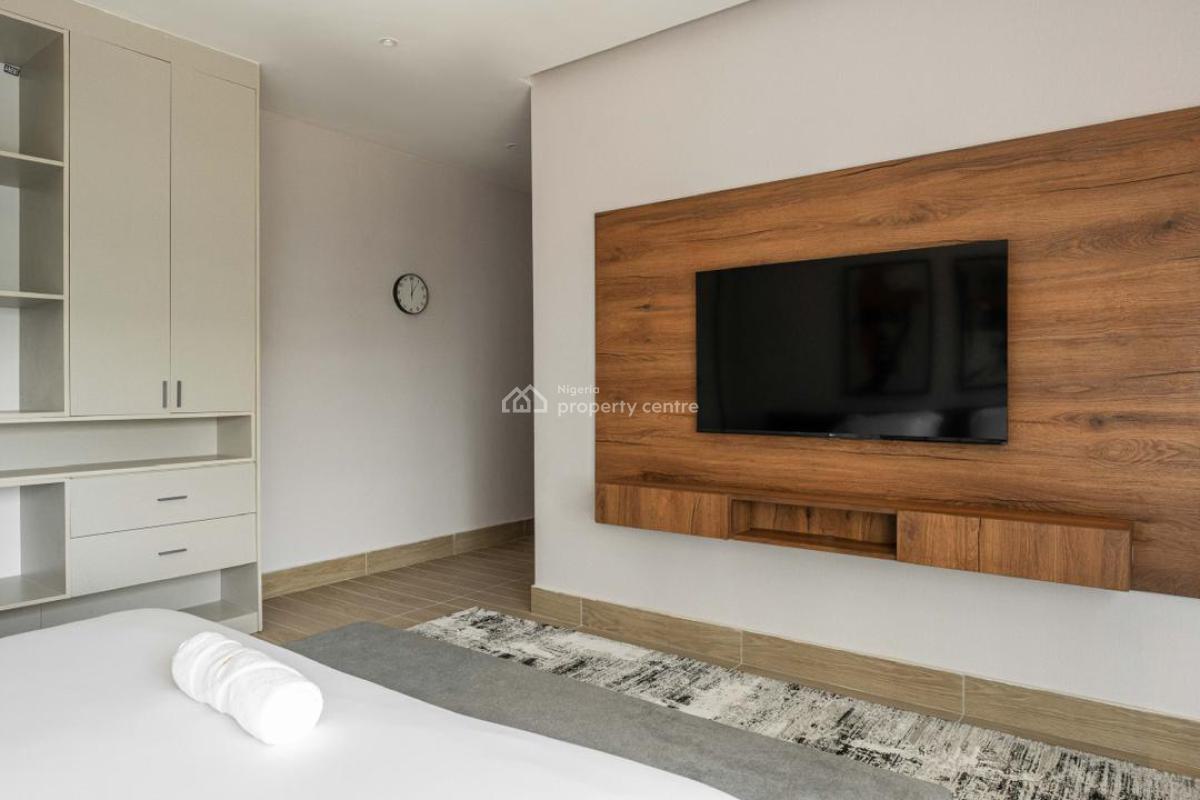 Luxury Sea View 3 Bed + Pool + Gym + Elevator, Off Ahmed Hello Way, Victoria Island (vi), Lagos, Flat / Apartment Short Let