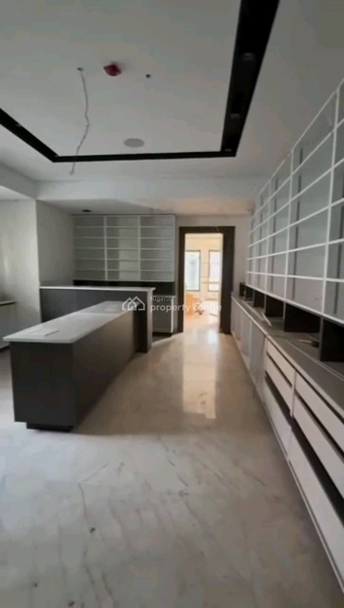 Exceptional 6-bedroom Detached Mansion with Private Pool and Elevator, Maitama District, Abuja, Detached Duplex for Sale