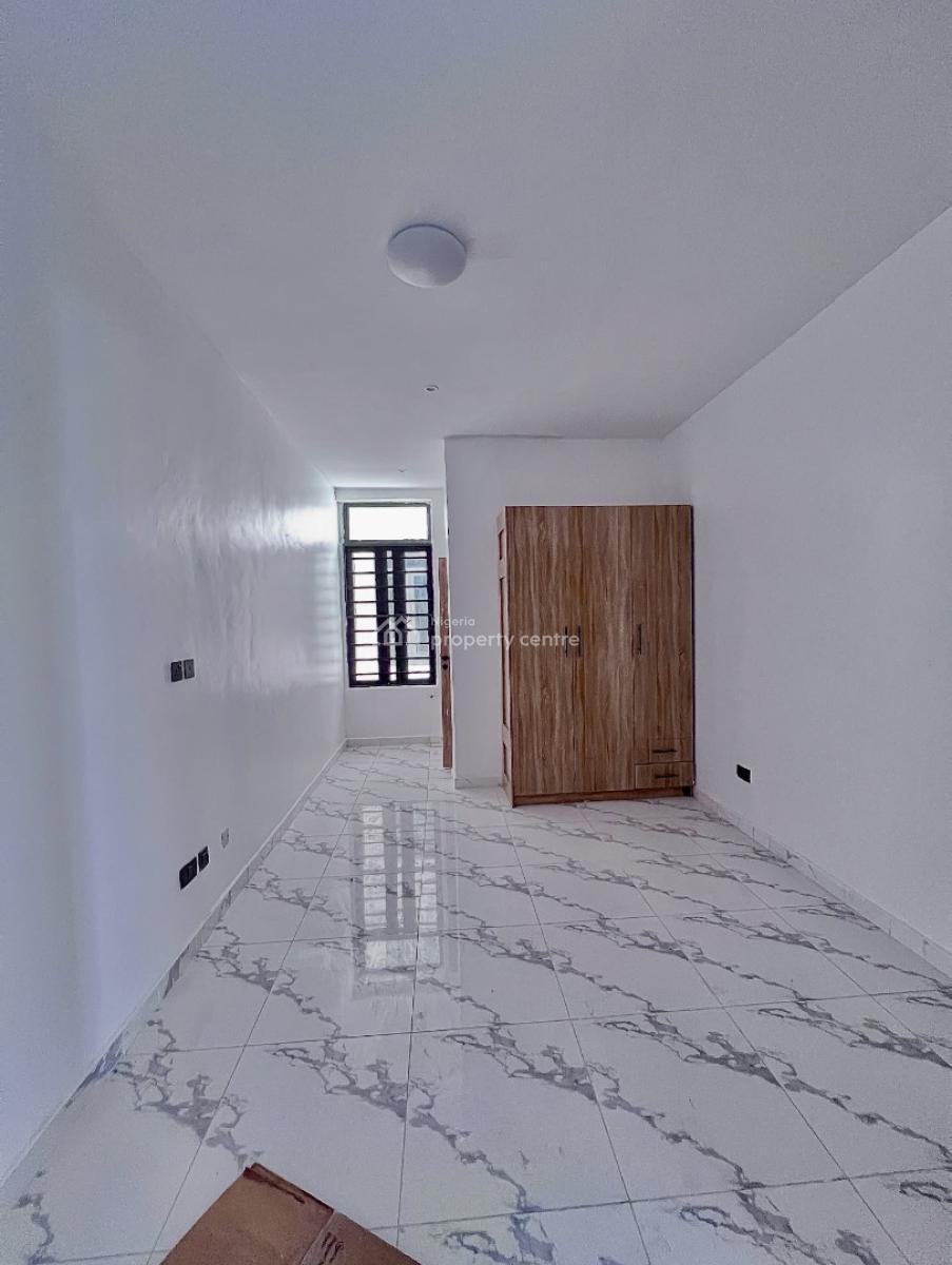 Fully Service 2 Bedroom Apartment with Swimming Pool and Gym, Orchid, Lekki, Lagos, Block of Flats for Sale