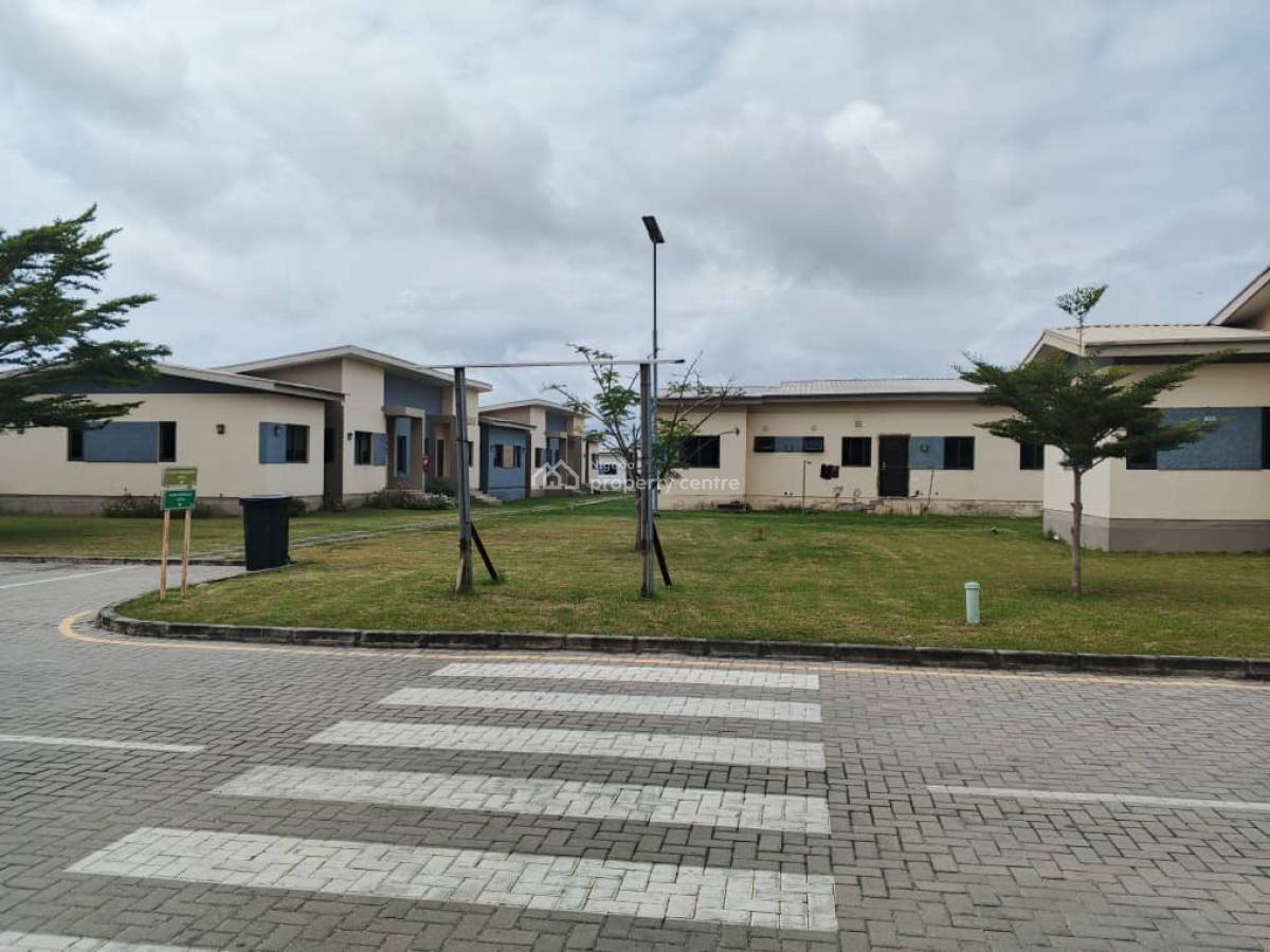Land Measuring 450 Sqm Inside Beachwood Park Estate Lakowe, Lakowe Lakes Road, Lakowe, Ibeju Lekki, Lagos, Residential Land for Sale