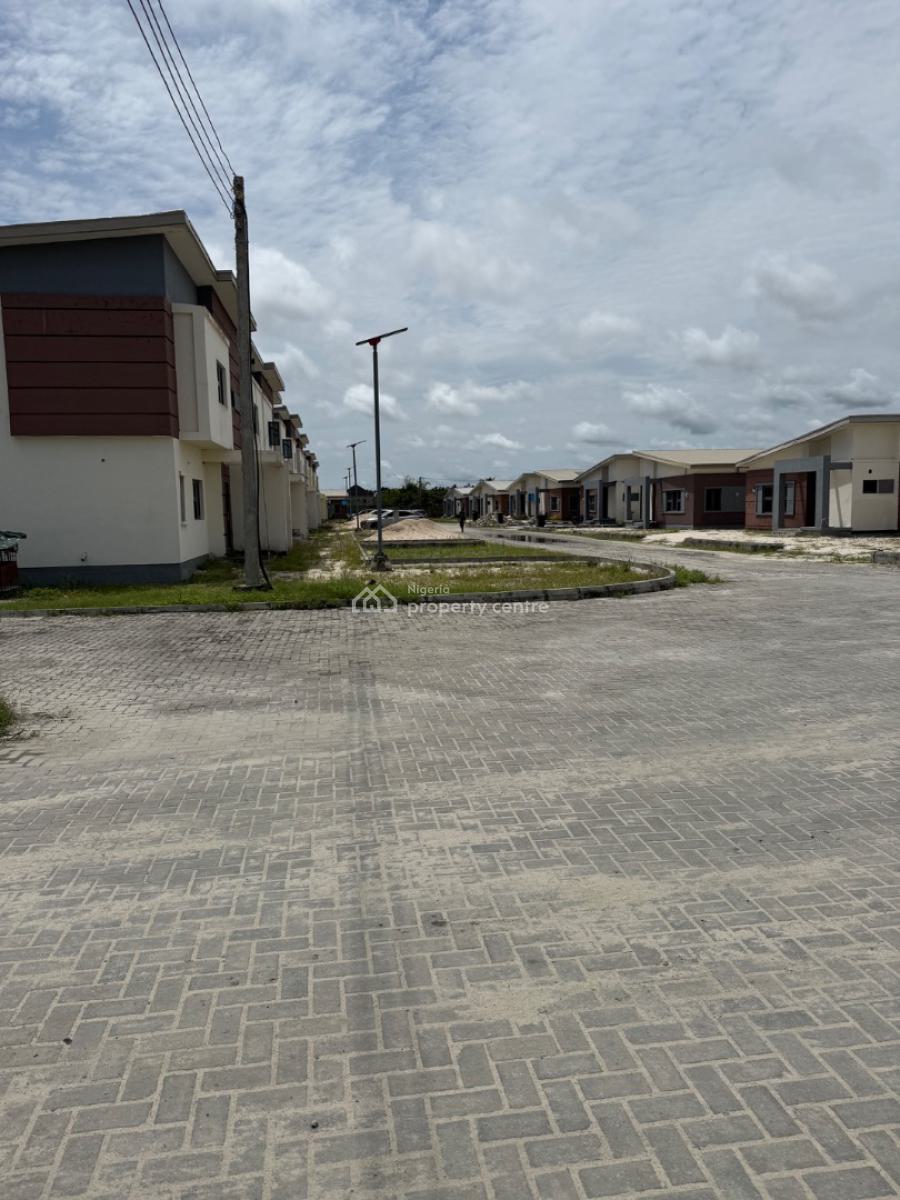Land Measuring 450 Sqm Inside Beachwood Park Estate Lakowe, Lakowe Lakes Road, Lakowe, Ibeju Lekki, Lagos, Residential Land for Sale