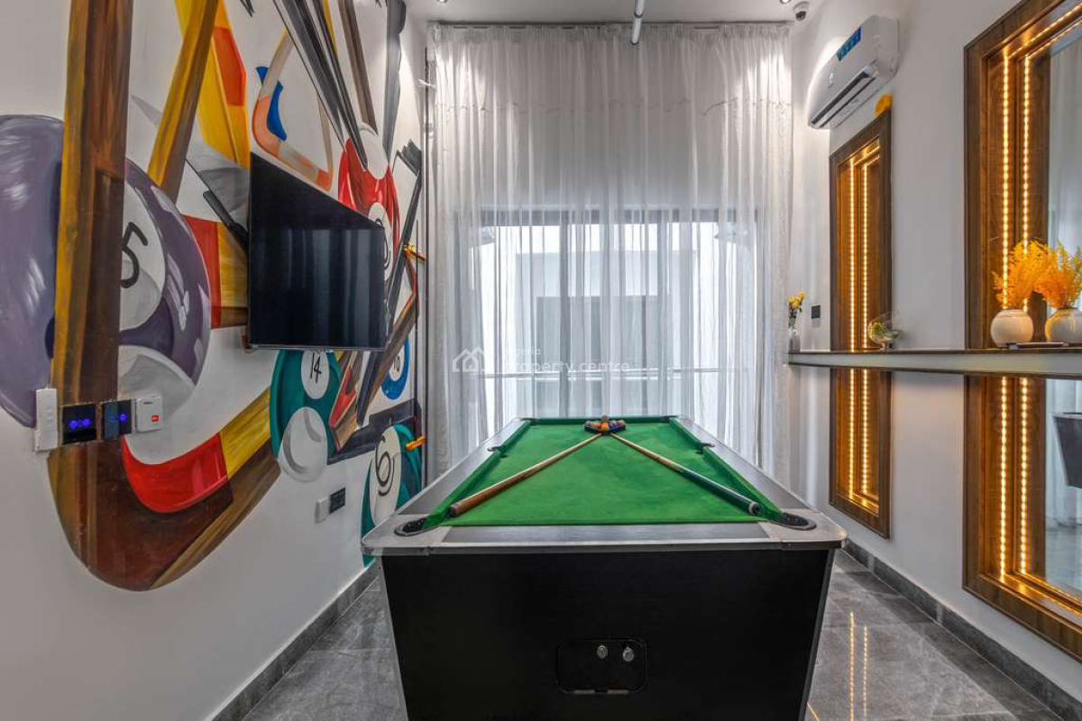 Lovely One Bedroom Smart Home with Inbuilt Speaker,massive Balcony,gam, Off Admiralty Way, Lekki Phase 1, Lekki, Lagos, Flat / Apartment Short Let
