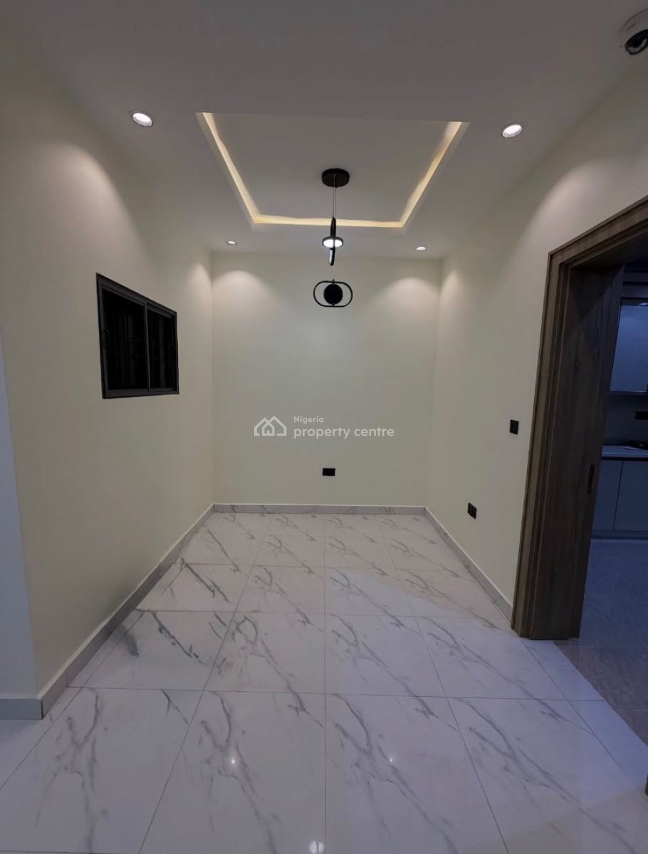 Standard 3bedroom Apartment, Maitama District, Abuja, Flat / Apartment for Rent
