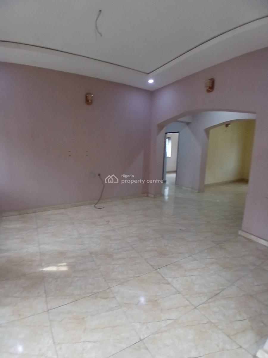 2 Bedrooms on First Floor, Gaduwa, Abuja, Flat / Apartment for Rent