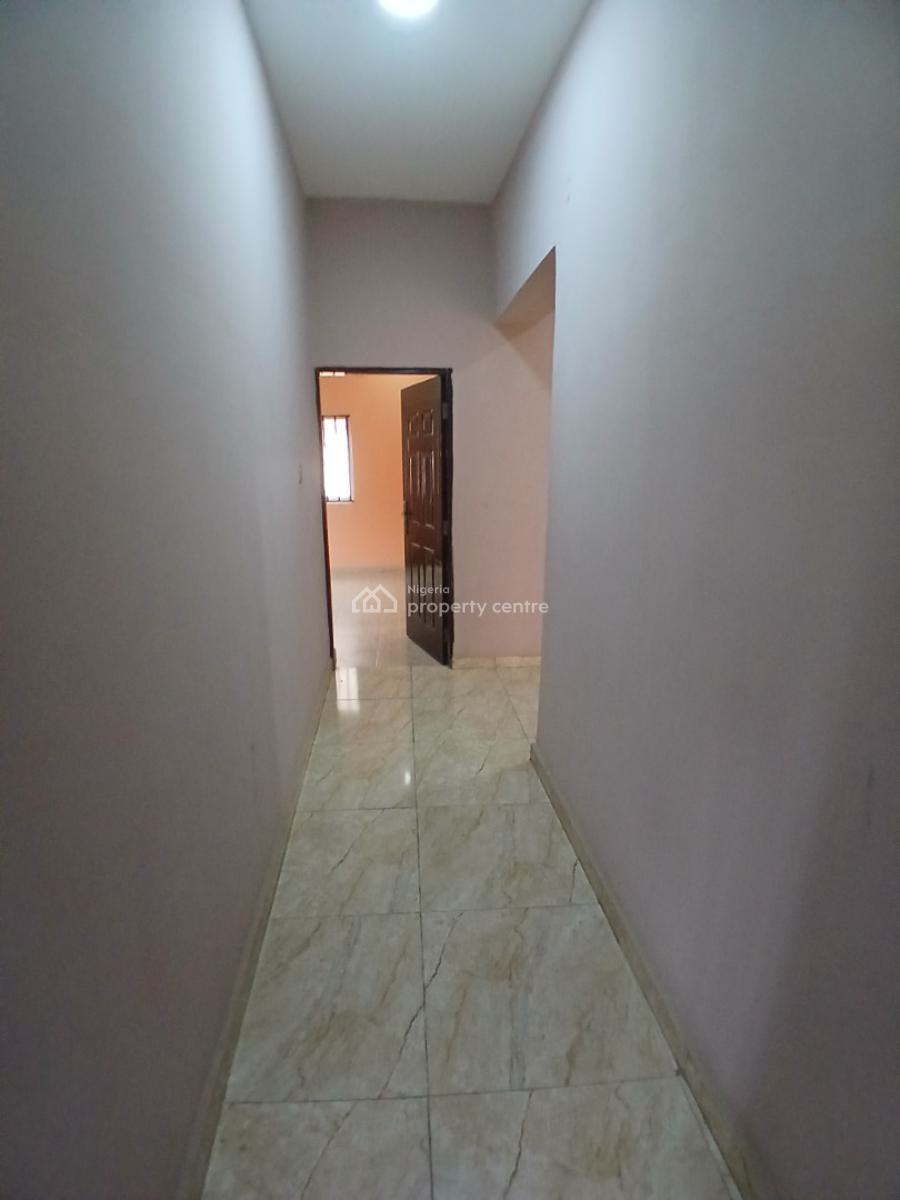 2 Bedrooms on First Floor, Gaduwa, Abuja, Flat / Apartment for Rent