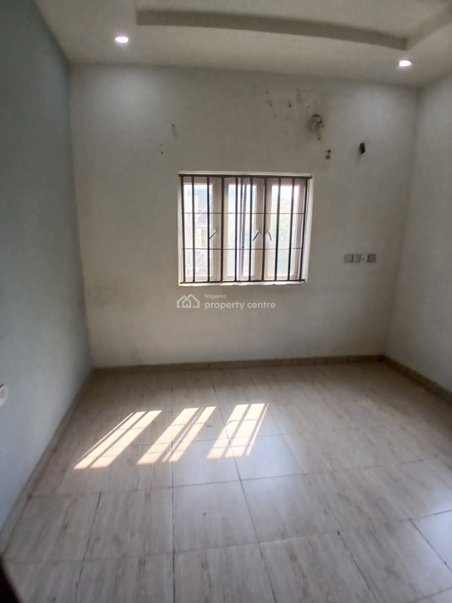 2 Bedrooms on First Floor, Gaduwa, Abuja, Flat / Apartment for Rent