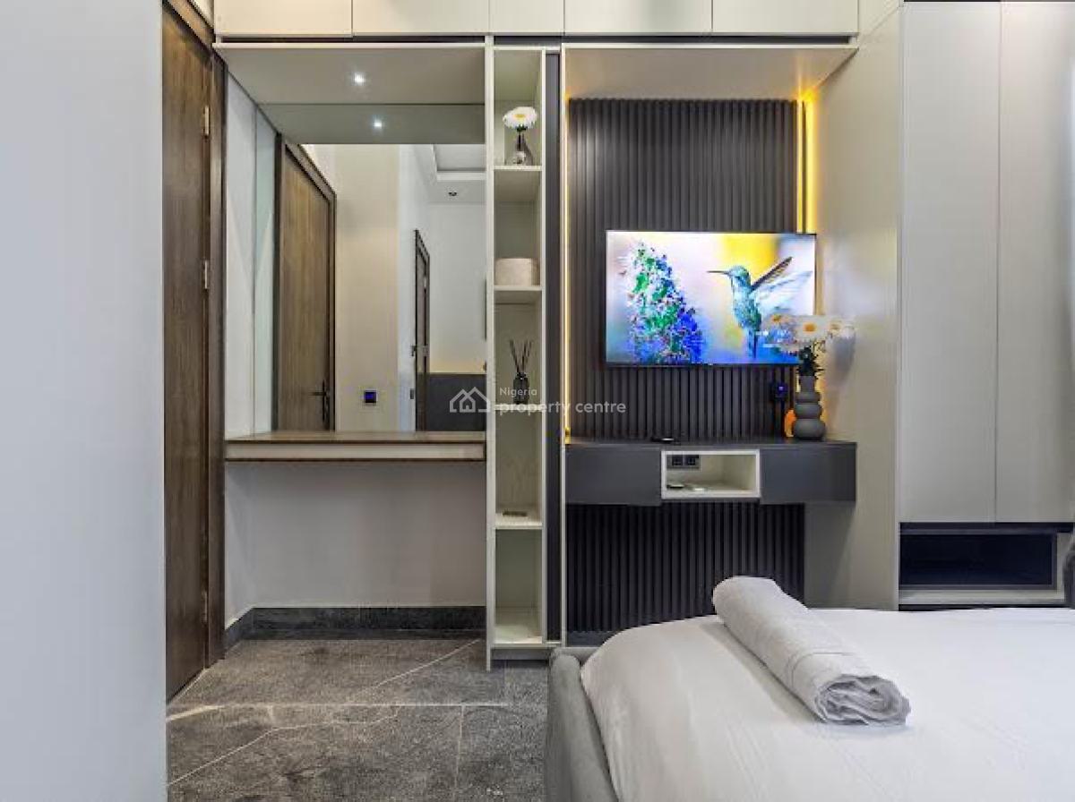 Lovely One Bedroom Smart Home with Inbuilt Speaker and Game Room, Off Admiralty Way, Lekki Phase 1, Lekki, Lagos, Flat / Apartment Short Let