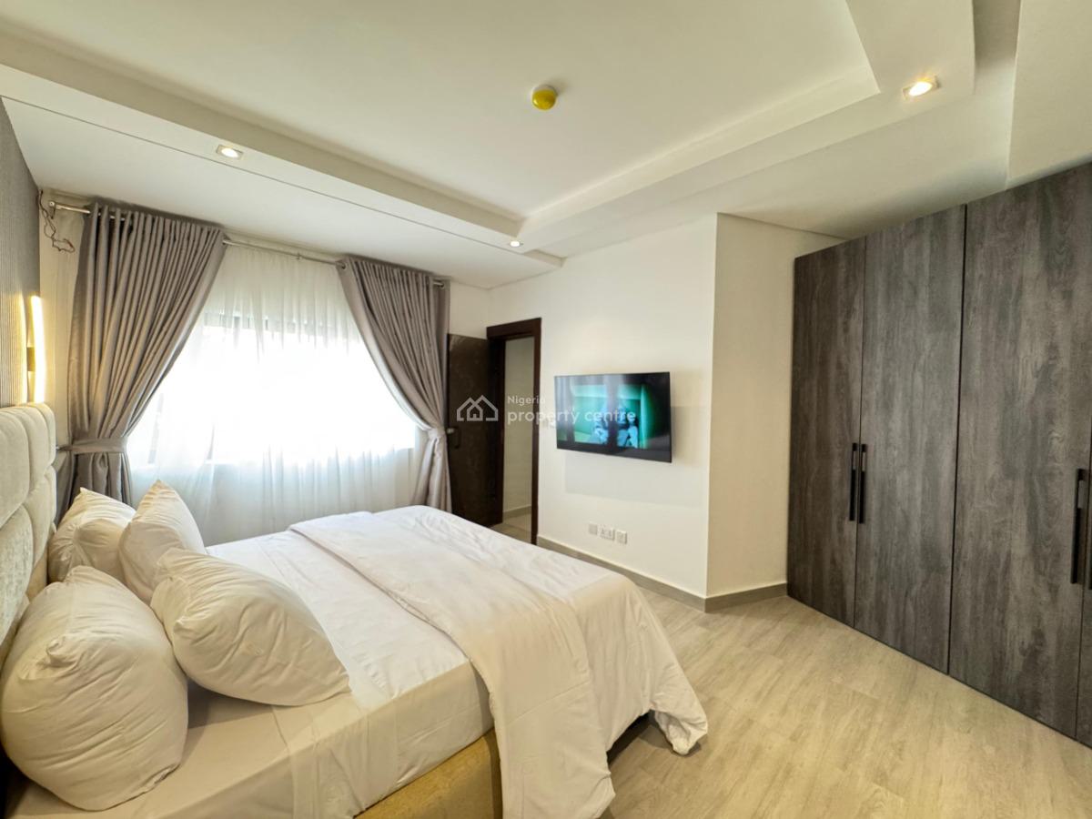 Waterfront 1-bedroom Apartment, Ikoyi, Ikoyi, Lagos, Flat / Apartment Short Let