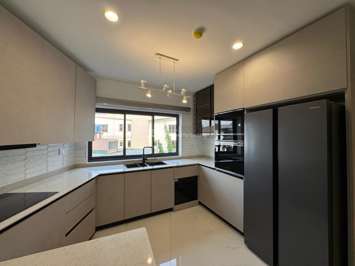 Waterfront 1-bedroom Apartment, Ikoyi, Ikoyi, Lagos, Flat / Apartment Short Let