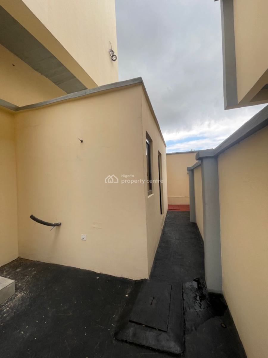 Brand New Fully Detached 3-bedroom Detached Duplex + Boys Quarter, Moore Plantation Gra, Oluyole, Oyo, Detached Duplex for Sale