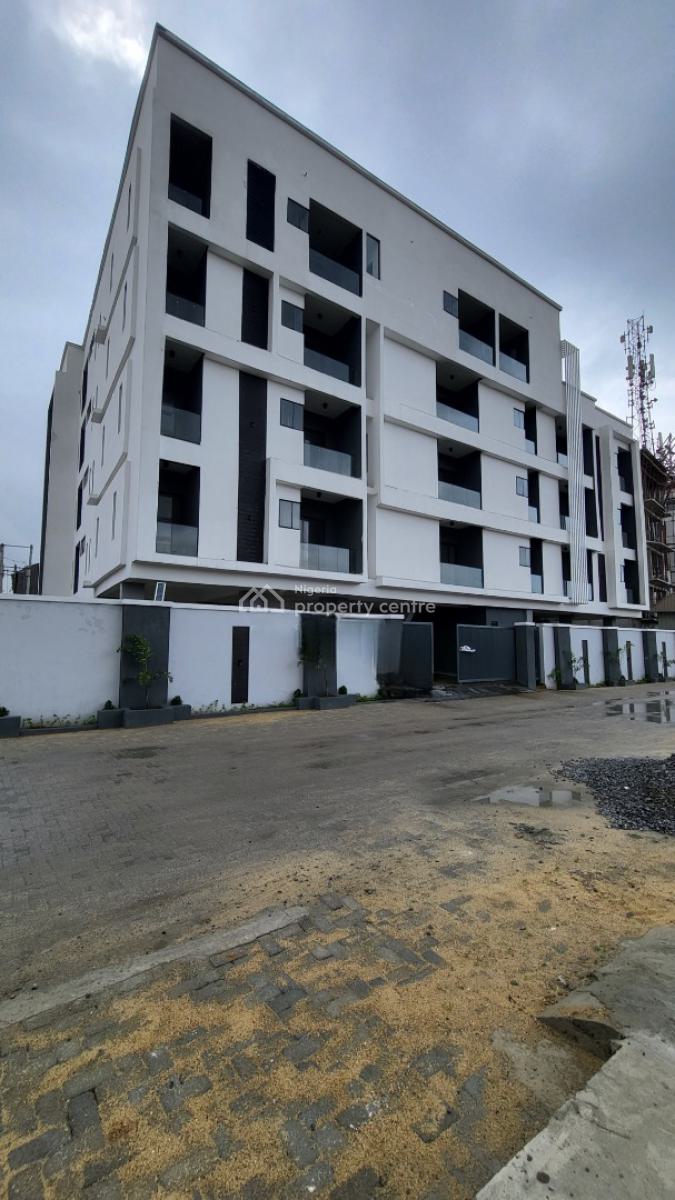 Modern and Beautifully Finished 2 Bedroom Apartment Located in a Seren, Comes with: Ensuite Bedrooms · Fully Fitted Kitchen · Swimming Pool ·, Ikate, Lekki, Lagos, Block of Flats for Sale