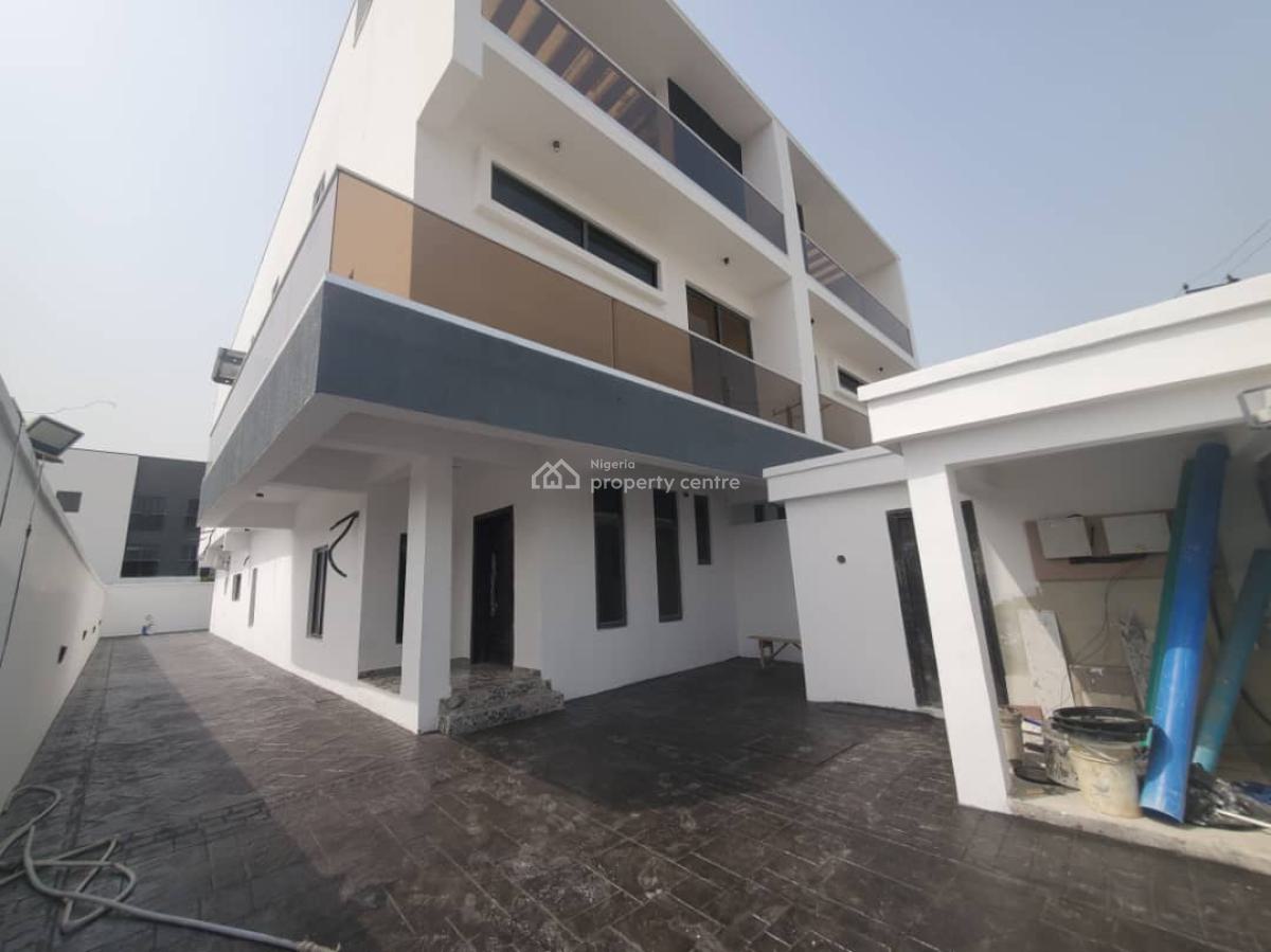 Spacious 5 Bedroom Semi Detached Duplex with Bq, Lekki Phase 1, Lekki, Lagos, Semi-detached Duplex for Sale