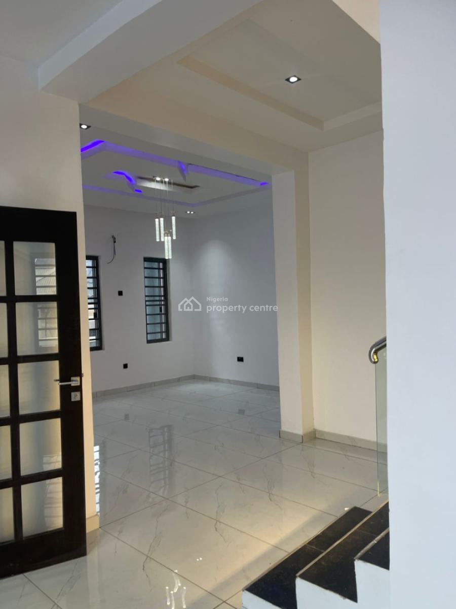 Luxury Smart  4-bedroom Duplex + Bq & Swimming Pool, Carlton Gate Estate, Akobo, Ibadan, Oyo, Detached Duplex for Sale