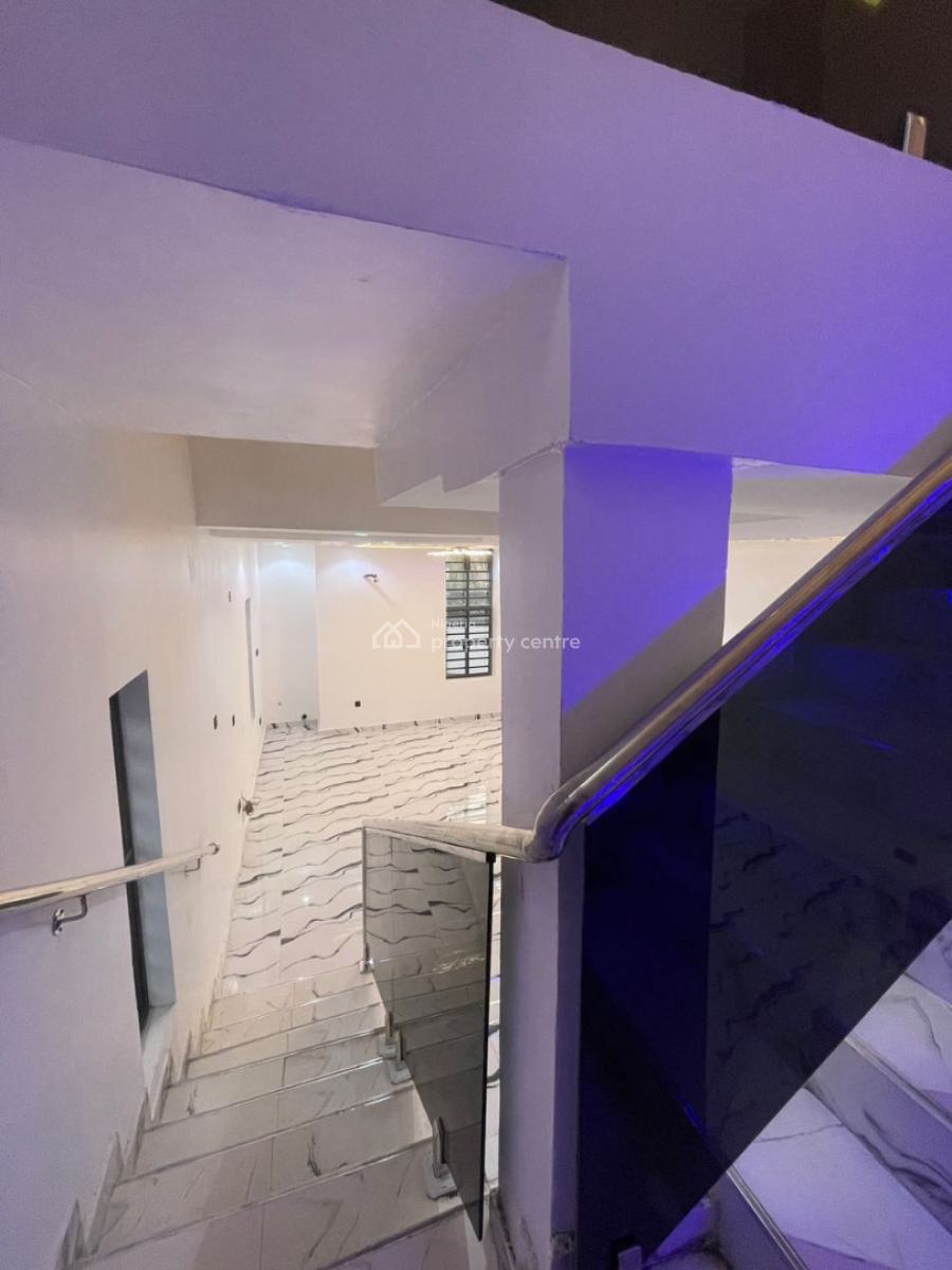 Nicely Located Luxury 5-bedroom Detached Duplex + Boys Quarter, Brown Gate Estate, Oluyole, Oyo, Detached Duplex for Sale