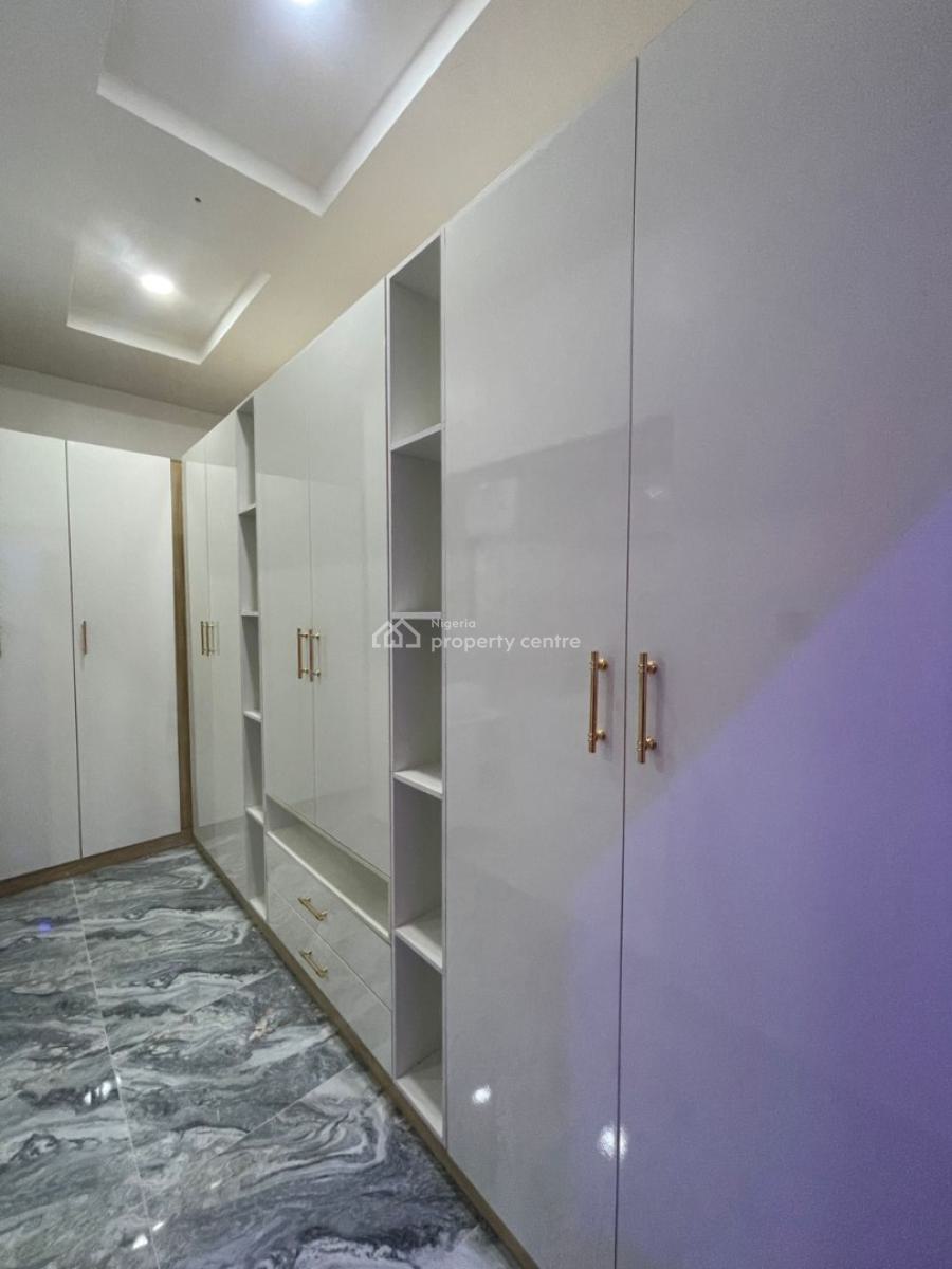 Nicely Located Luxury 5-bedroom Detached Duplex + Boys Quarter, Brown Gate Estate, Oluyole, Oyo, Detached Duplex for Sale