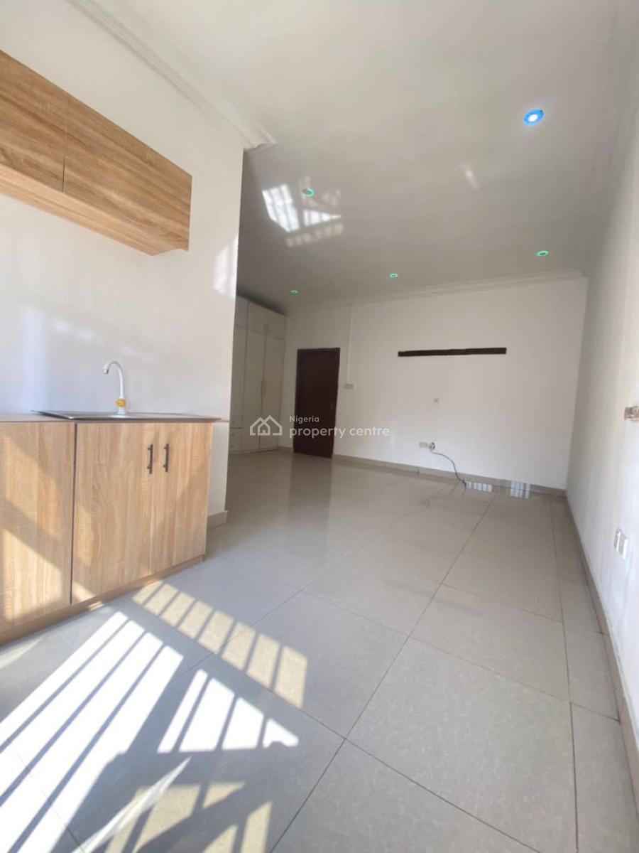 Luxurious Standard Studio Master Bedroom, Osapa London, Lekki, Lagos, Self Contain (single Rooms) for Rent