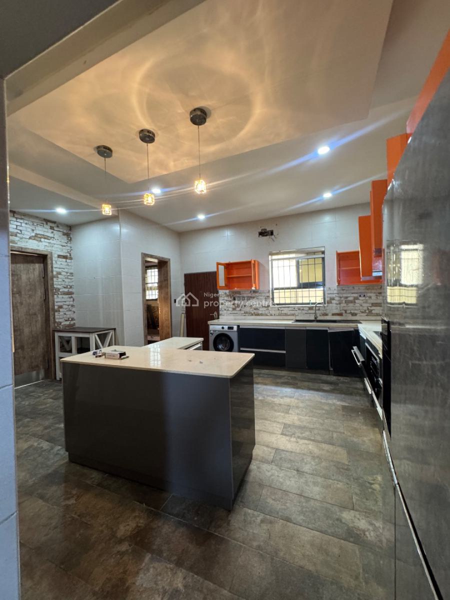 Massive Luxurious 5 Bedrom Duplex with Bq Can Park 10cars in Lake View, Orchid Road Lekki Good Environment, Lekki, Lagos, Detached Duplex for Rent
