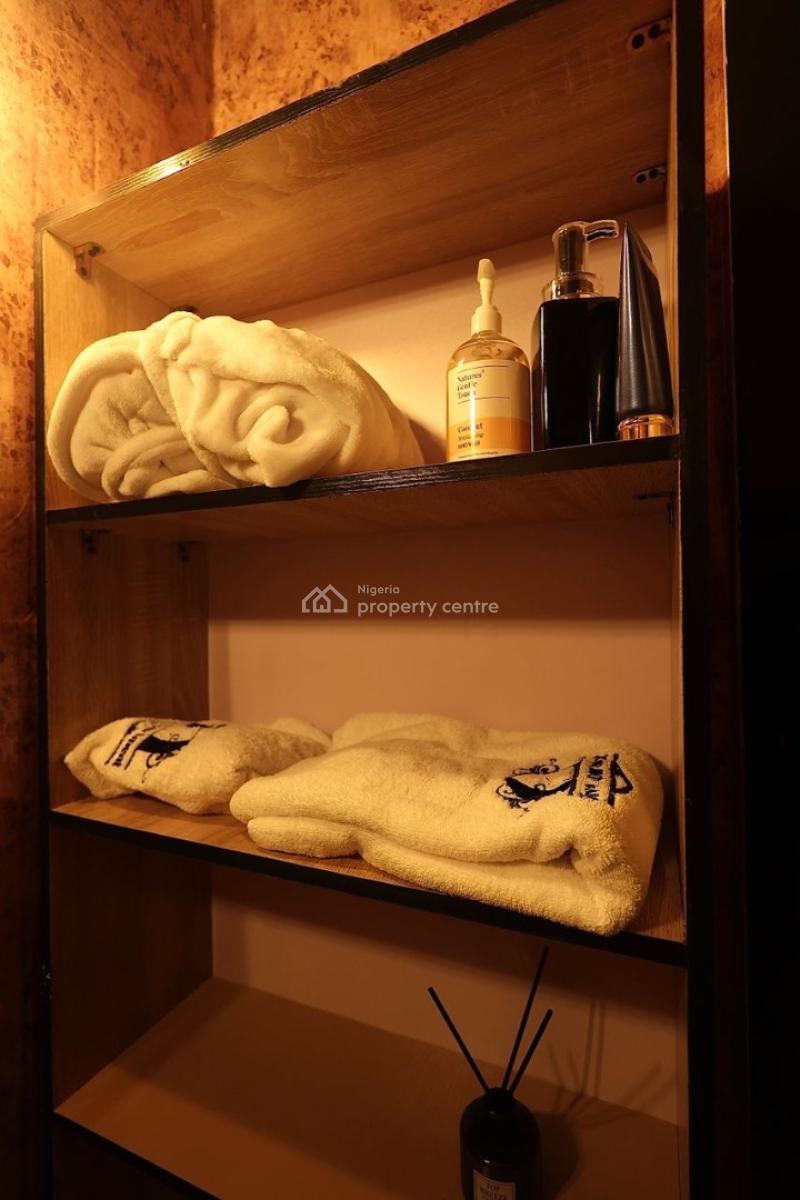 Luxury 2 Bedroom Apartment with Snooker Board, Ps5 &swimming Pool, Freedom Way, Lekki Phase 1, Lekki, Lagos, Flat / Apartment Short Let