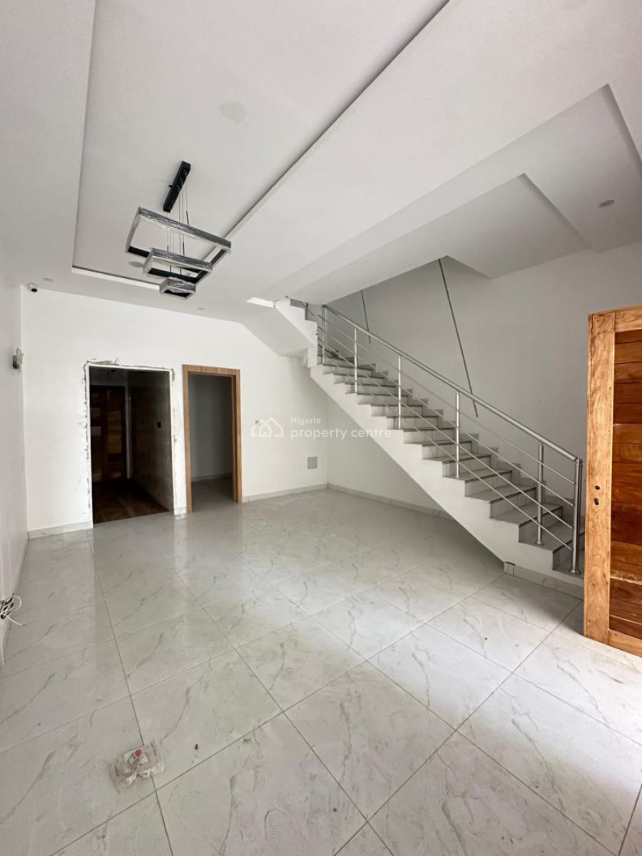 Luxury Spacious 3 Bedroom Terrace Duplex with Bq, Located at Chevron, Lekki, Lagos, Terraced Duplex for Sale