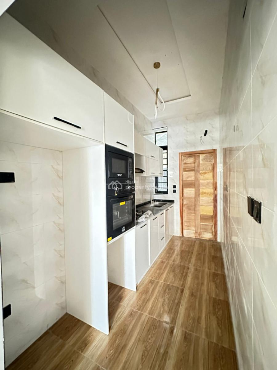 Luxury Spacious 3 Bedroom Terrace Duplex with Bq, Located at Chevron, Lekki, Lagos, Terraced Duplex for Sale