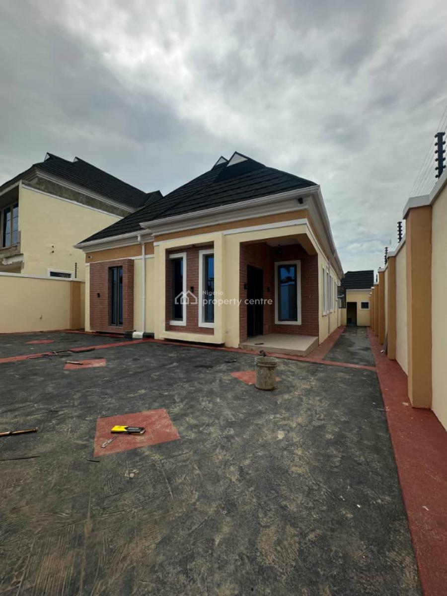 3 Bedroom Bungalow, Iletuntun, Ibadan, Oyo, Detached Bungalow for Sale