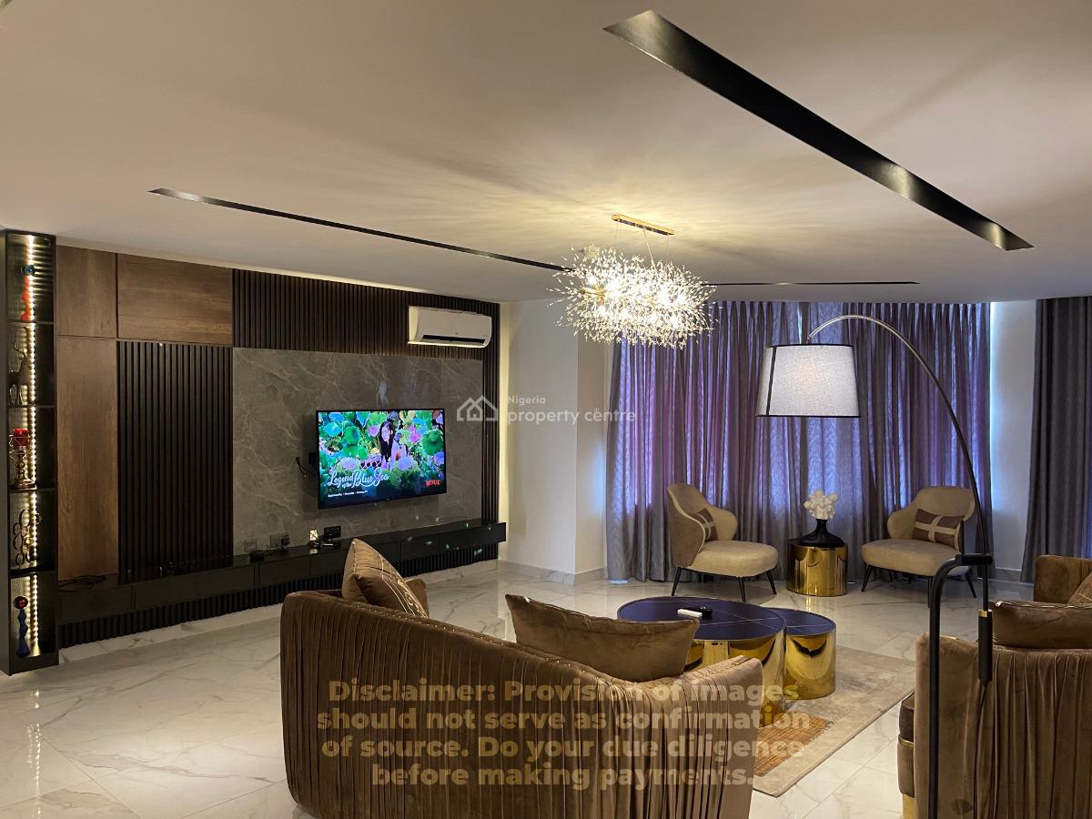 Buzzling Three (3) Beds Waterfront Apartment with Gym & Pool, Located at Admiralty Way, Lekki Phase 1, Lekki, Lagos, Flat / Apartment Short Let