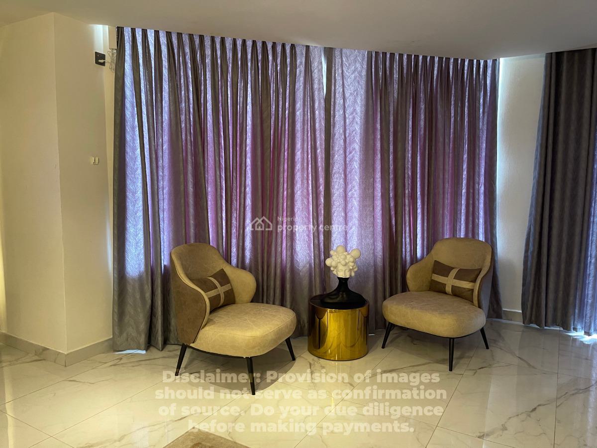 Buzzling Three (3) Beds Waterfront Apartment with Gym & Pool, Located at Admiralty Way, Lekki Phase 1, Lekki, Lagos, Flat / Apartment Short Let